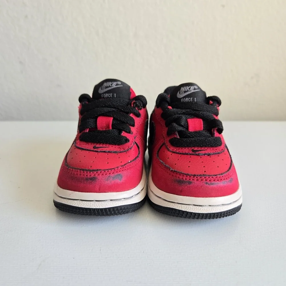 Nike pre owned